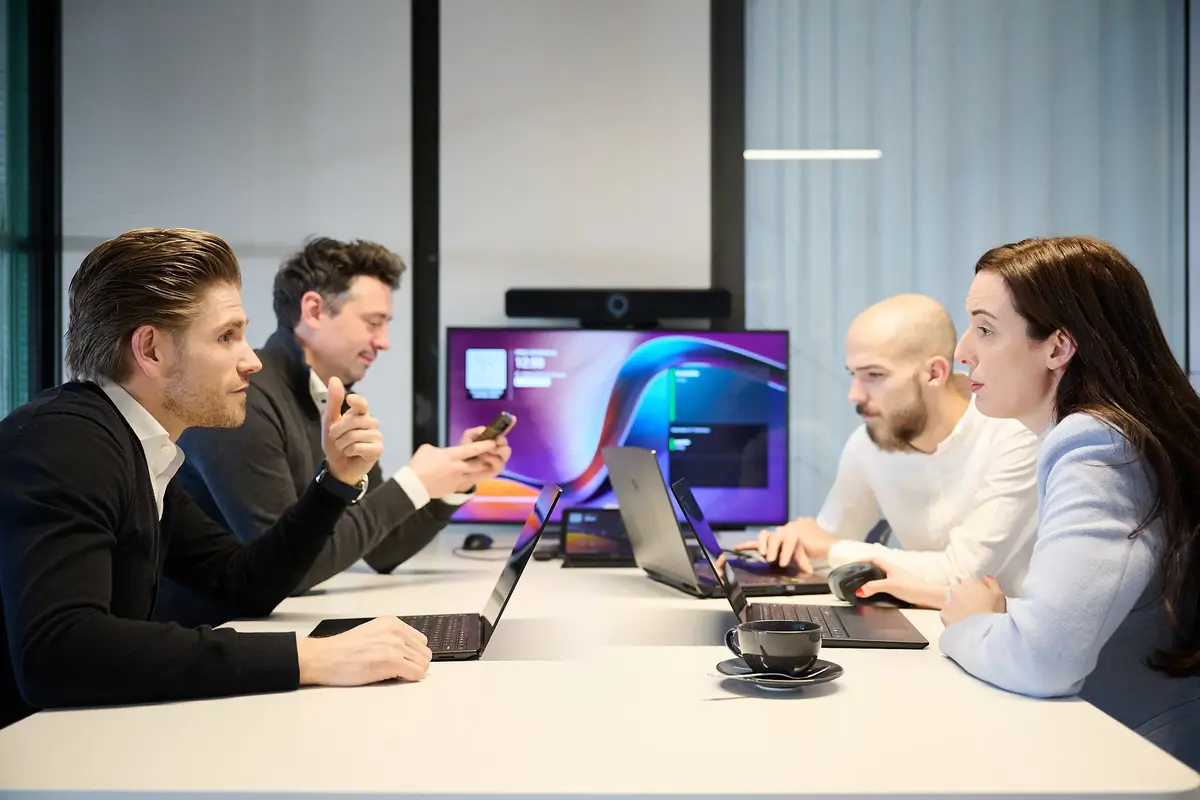 Cloudware reportage