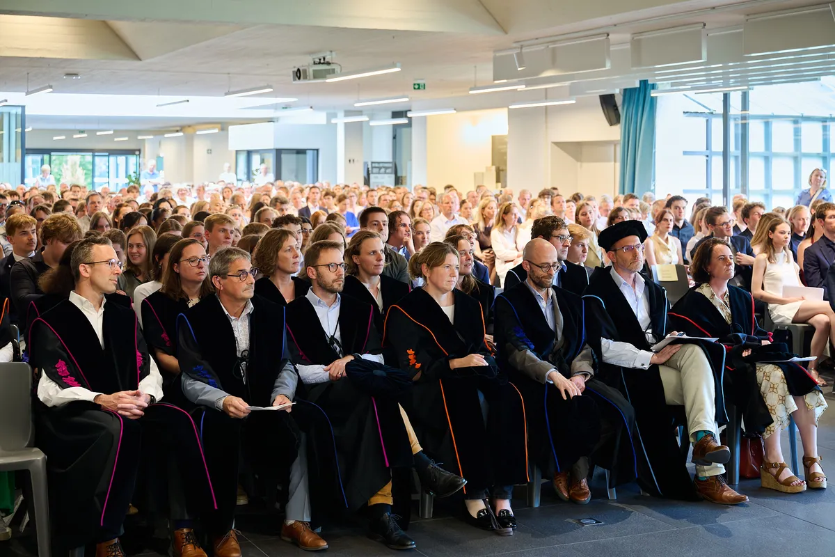 kulak proclamatie 2526