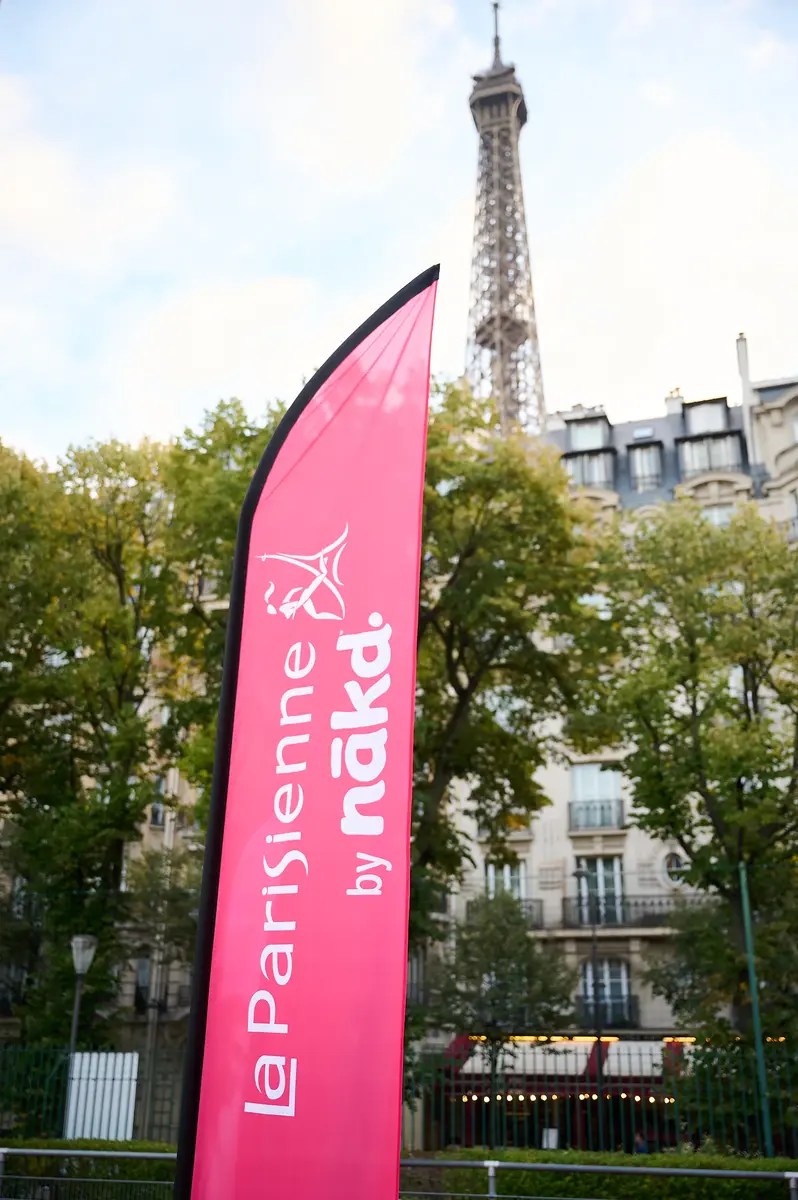 Tomorrow La Parisienne by Nakd