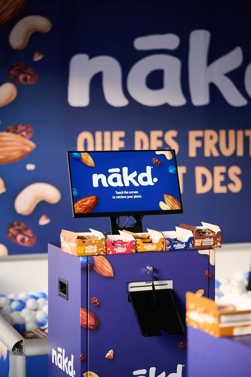 Tomorrow La Parisienne by Nakd